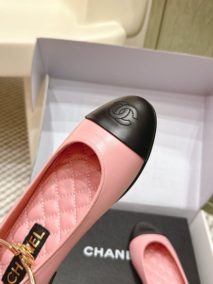CHANEL 25S BALLERINA SHOES IN PINK AND BLACK CALFSKIN GOLD HARDWARE
