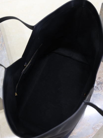 YSL 25S Y TOTE 50 IN BLACK CALFSKIN GOLD HARDWARE