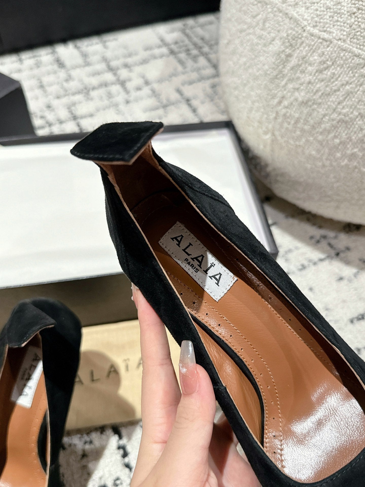 ALAIA HIGH PUMPS 10CM IN BLACK SUEDE MIX CALFSKIN