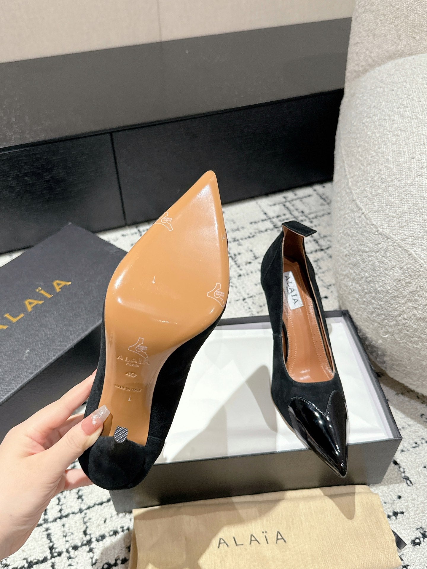 ALAIA HIGH PUMPS 10CM IN BLACK SUEDE MIX CALFSKIN