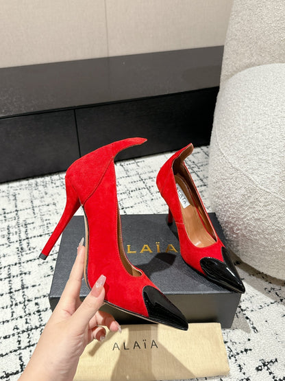 ALAIA HIGH PUMPS 10CM IN CHERRY RED SUEDE MIX BLACK CALFSKIN