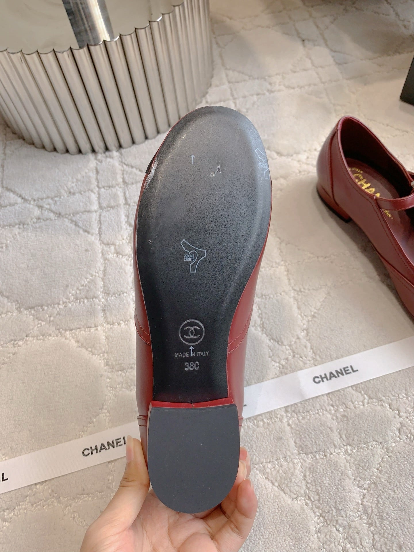 CHANEL 25S MARY JANE IN BLACK AND ROSEWOOD CALFSKIN GOLD HARDWARE