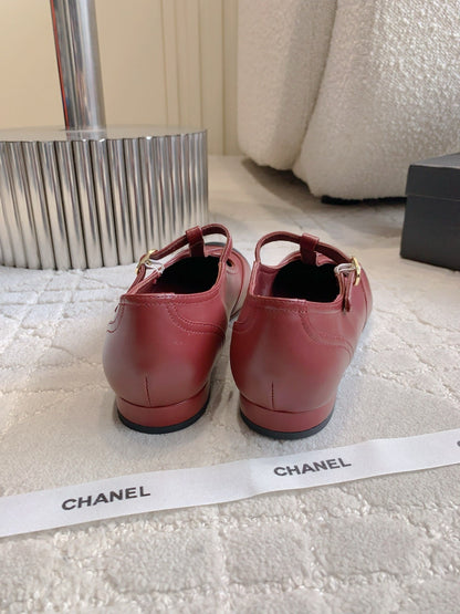 CHANEL 25S MARY JANE IN BLACK AND ROSEWOOD CALFSKIN GOLD HARDWARE