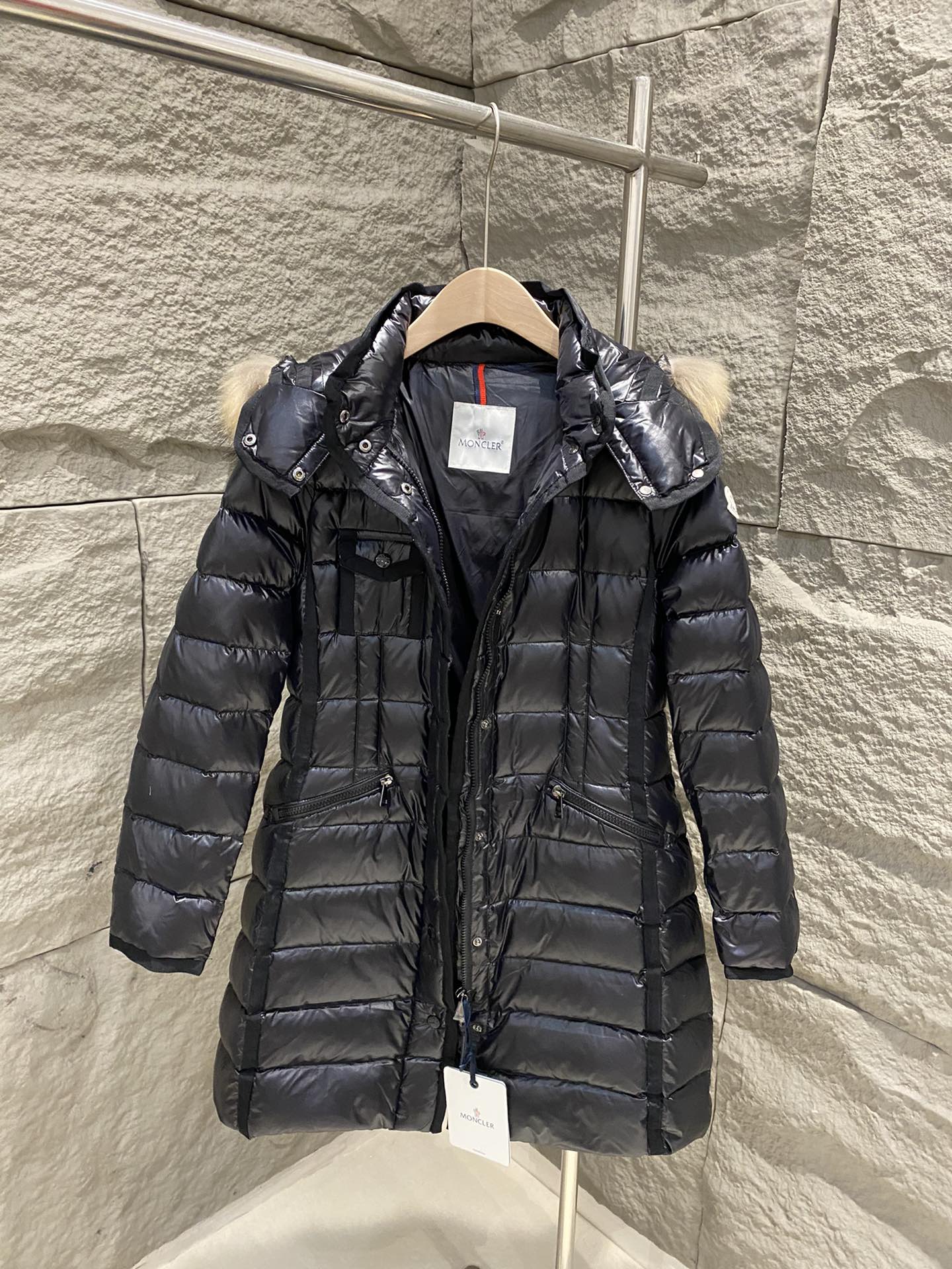 Women’s Luxury Moncler-Style Long Puffer Coat with Shearling Trim and Hood-Style265