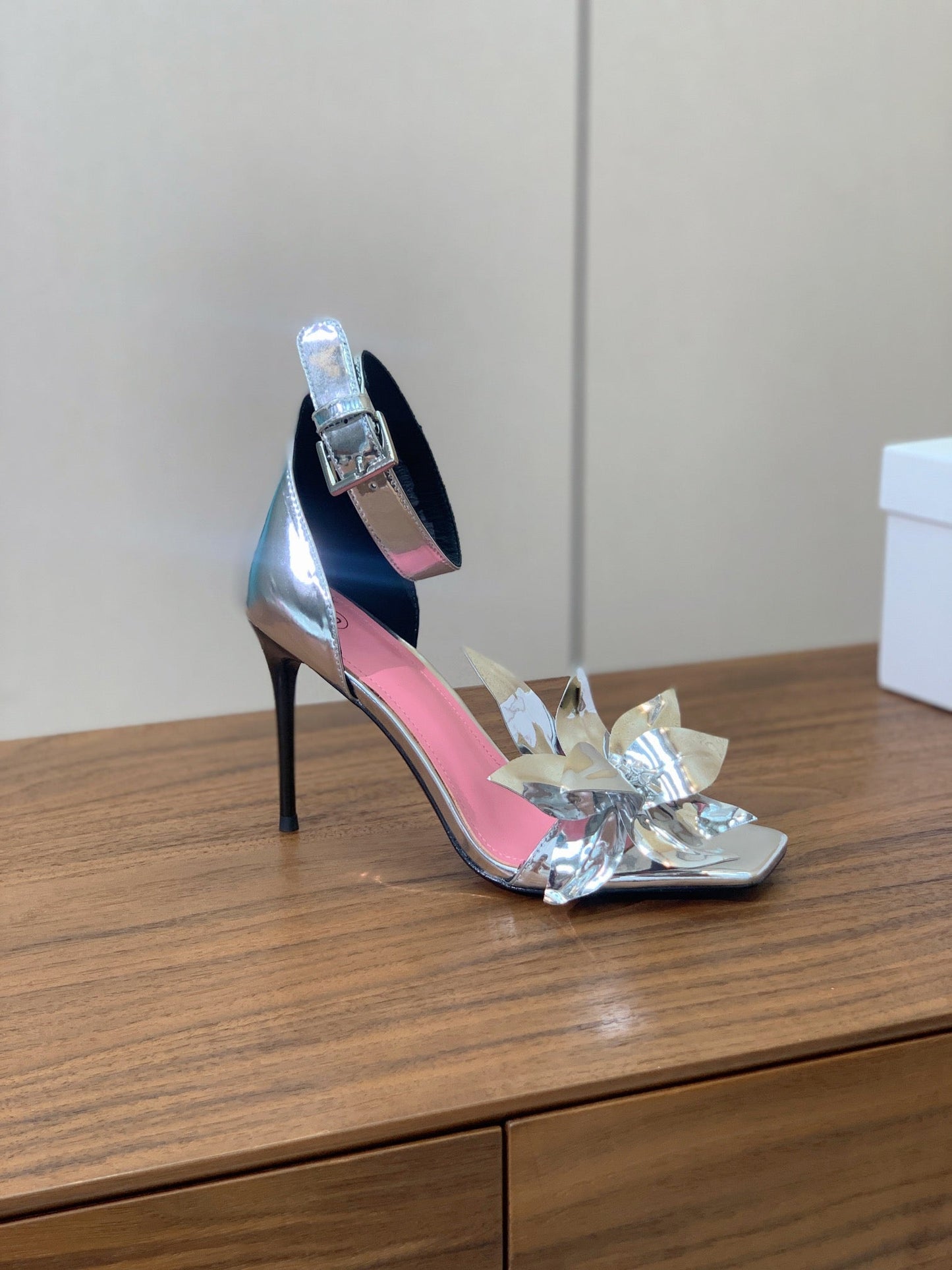 BALMAIN 25S RUBY SILVER HEELED SANDALS 95MM IN PATENT CALFSKIN