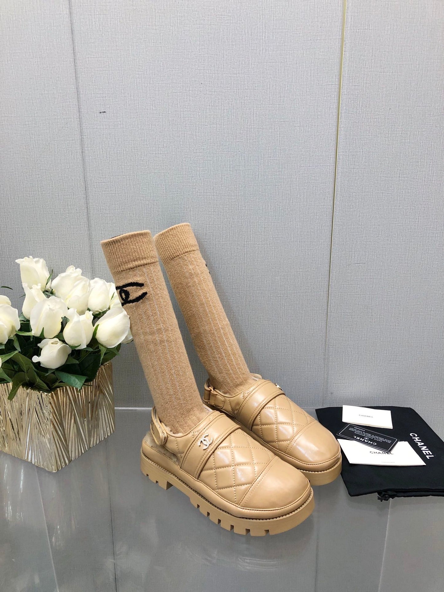 CHUNKY PLATFORM SHEARLING SLIPPER BEIGE CREAM LAMBSKIN