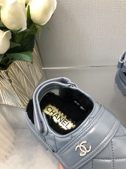 CHUNKY PLATFORM SHEARLING SLIPPER SAPHIRE BLUE LAMBSKIN