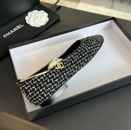 Double Strap Chunky Heel Mary Jane Shoes Black/White Caro