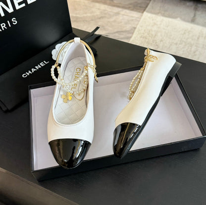 Double Strap Chunky Heel Mary Jane Shoes White Black