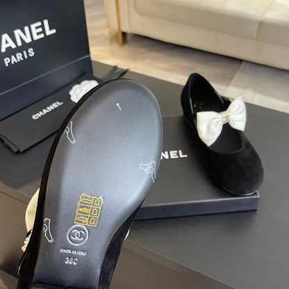 BALLET FLAT BLACK SUEDE LAMBSKIN WITH WHITE BOW