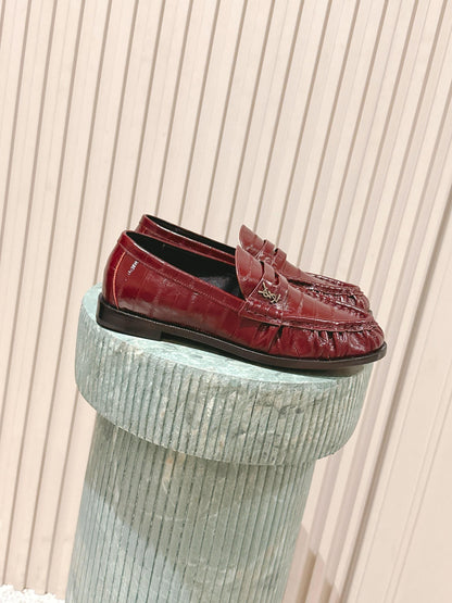 YSL 25S SAINT LAURENT LOAFERS IN DARK RED GLOSSY CALFSKIN WITH SMALL LOGO
