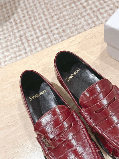YSL 25S SAINT LAURENT LOAFERS IN DARK RED GLOSSY CALFSKIN WITH SMALL LOGO