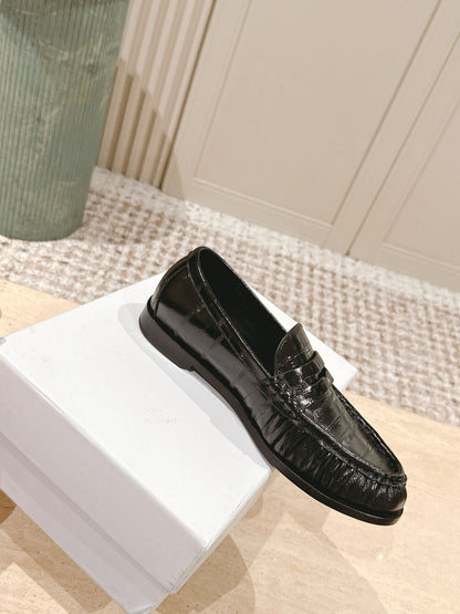 YSL 25S SAINT LAURENT LOAFERS IN BLACK GLOSSY CALFSKIN WITH SMALL LOGO