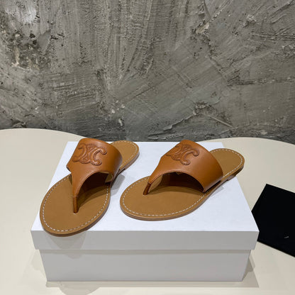 WOMEN TRIOMPHE FLAT THONG IN CALFSKIN DARK BROWN