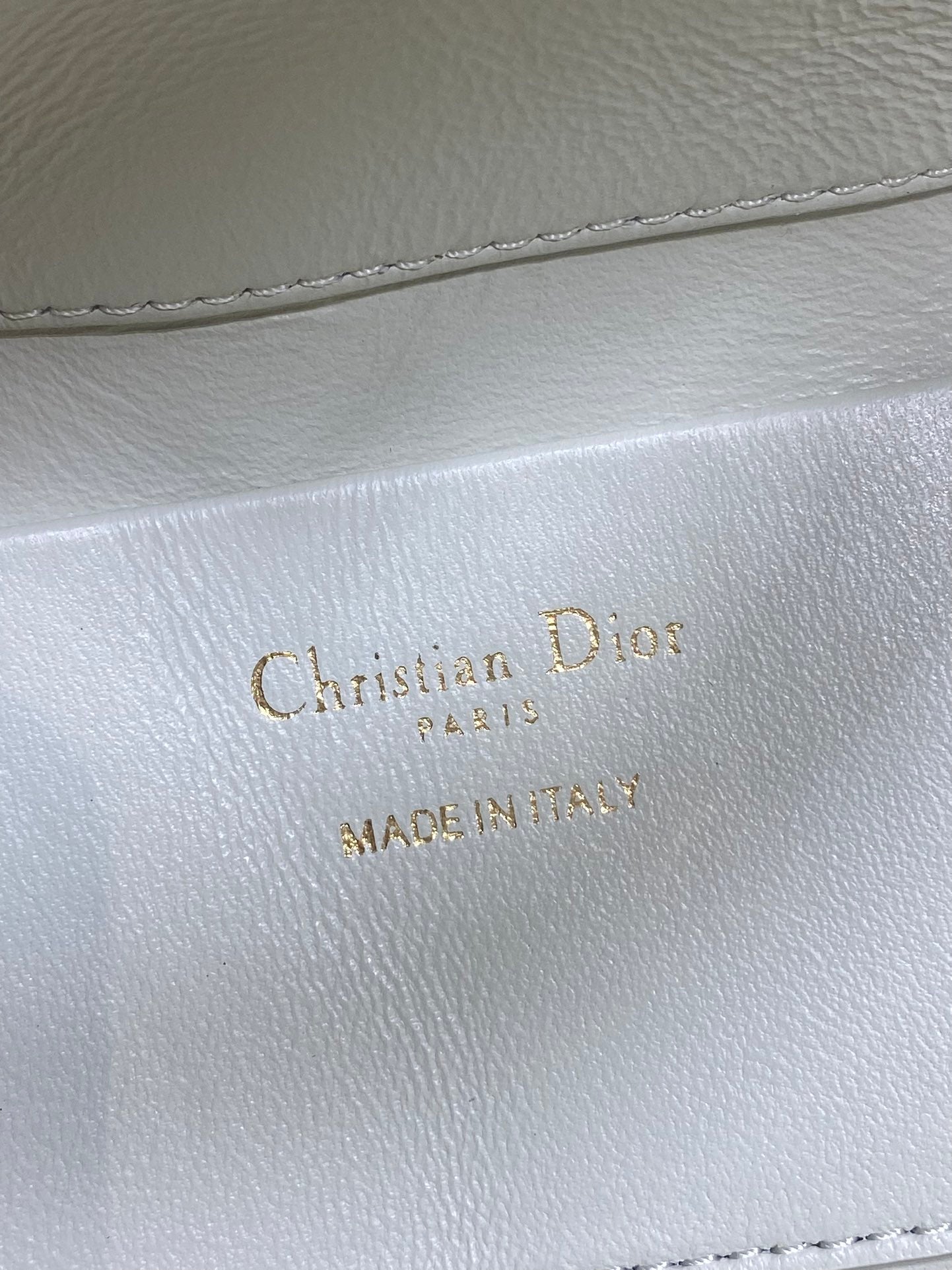 DIOR 25S TOUJOURS VERTICAL NANO TOTE BAG 18 IN IVORY BLACK MACROCANNAGE CALFSKIN