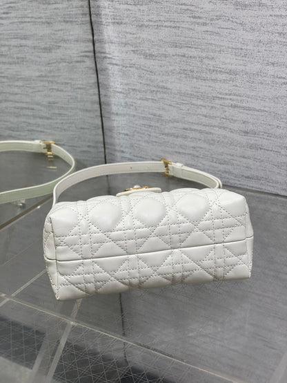 DIOR 25S JOLIE TOP HANDLE MINI BAG 18 IN WHITE CALFSKIN GOLD HARDWARE