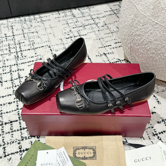 MARY JANE FLAT IN BLACK CALFSKIN