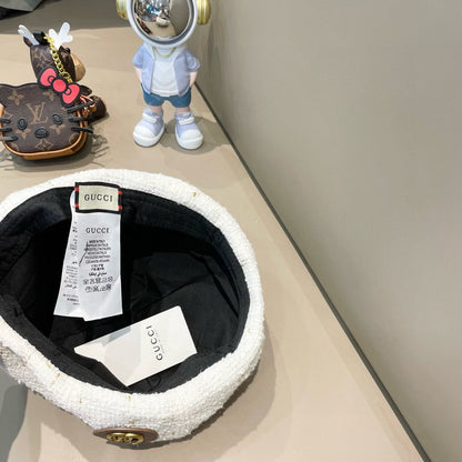 BERRET HAT IN WHITE TWEED 394273