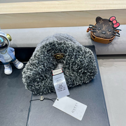 BEANIE HAT IN COIN GRAY WOOL AND FLEECE 399545
