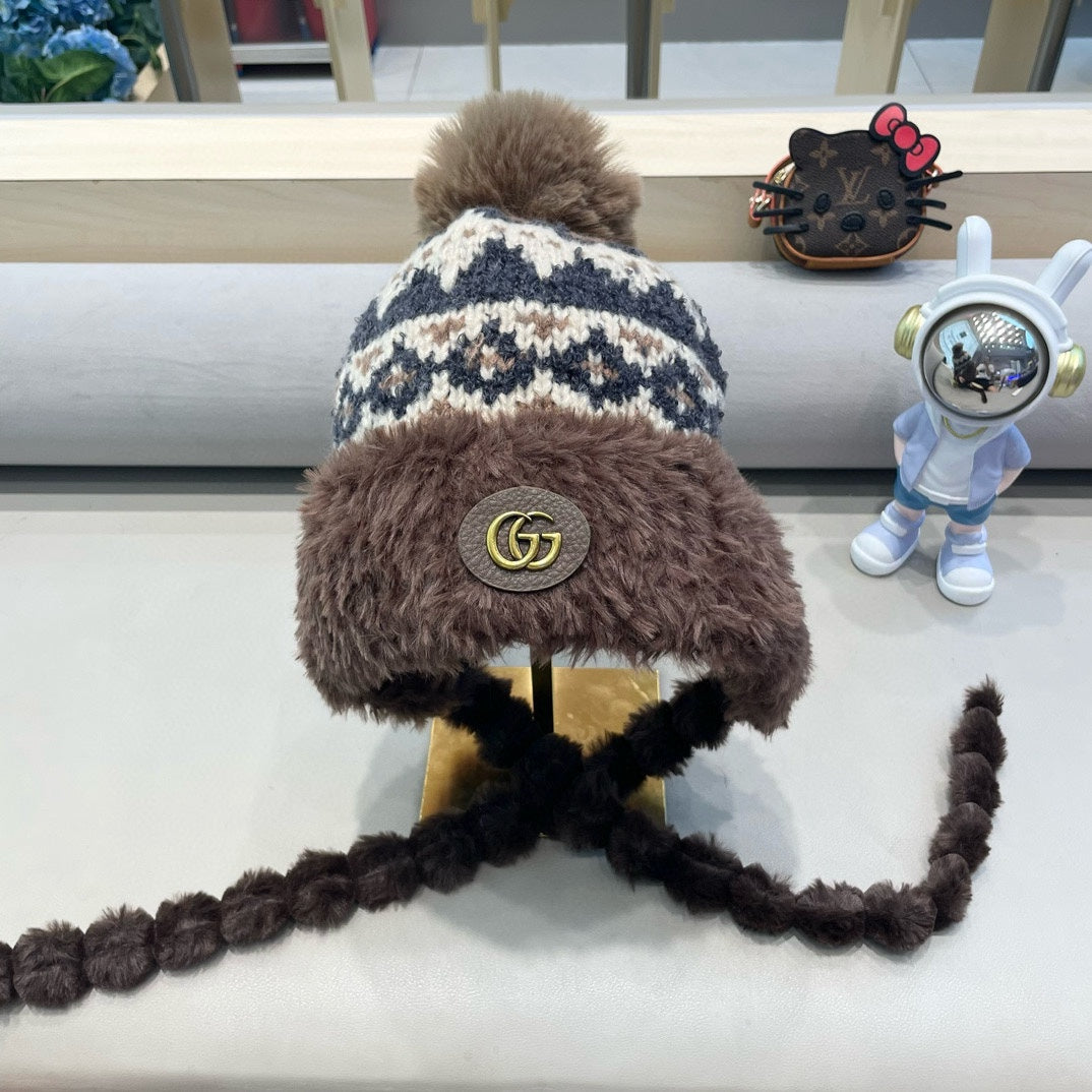 BEANIE HAT IN COLORFUL WOOL 400960