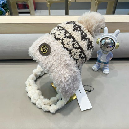 BEANIE HAT IN COLORFUL WOOL 400961