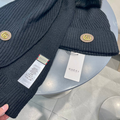 SET SCARF AND HAT IN BLACK WOOL 414779