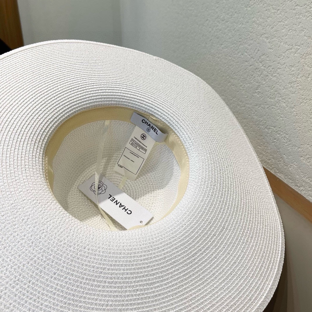 WIDE BRIM STRAW HAT WHITE 672707
