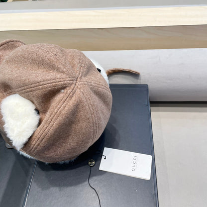 TRAPPER HAT IN MEDIUM BROWN SUEDE AND FLEECE 417778