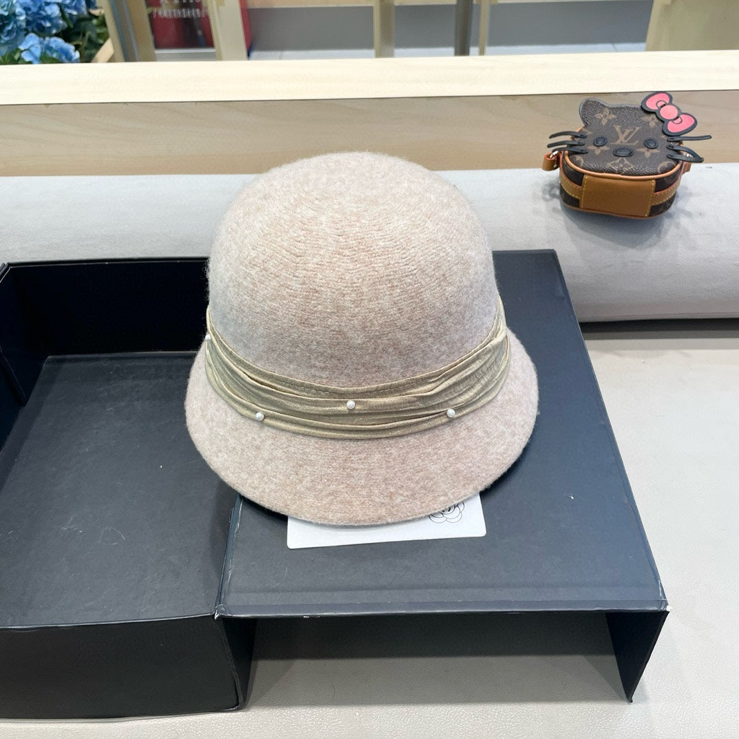 BUCKET HAT IN BISQUE BEIGE WOOL BLEND 426246