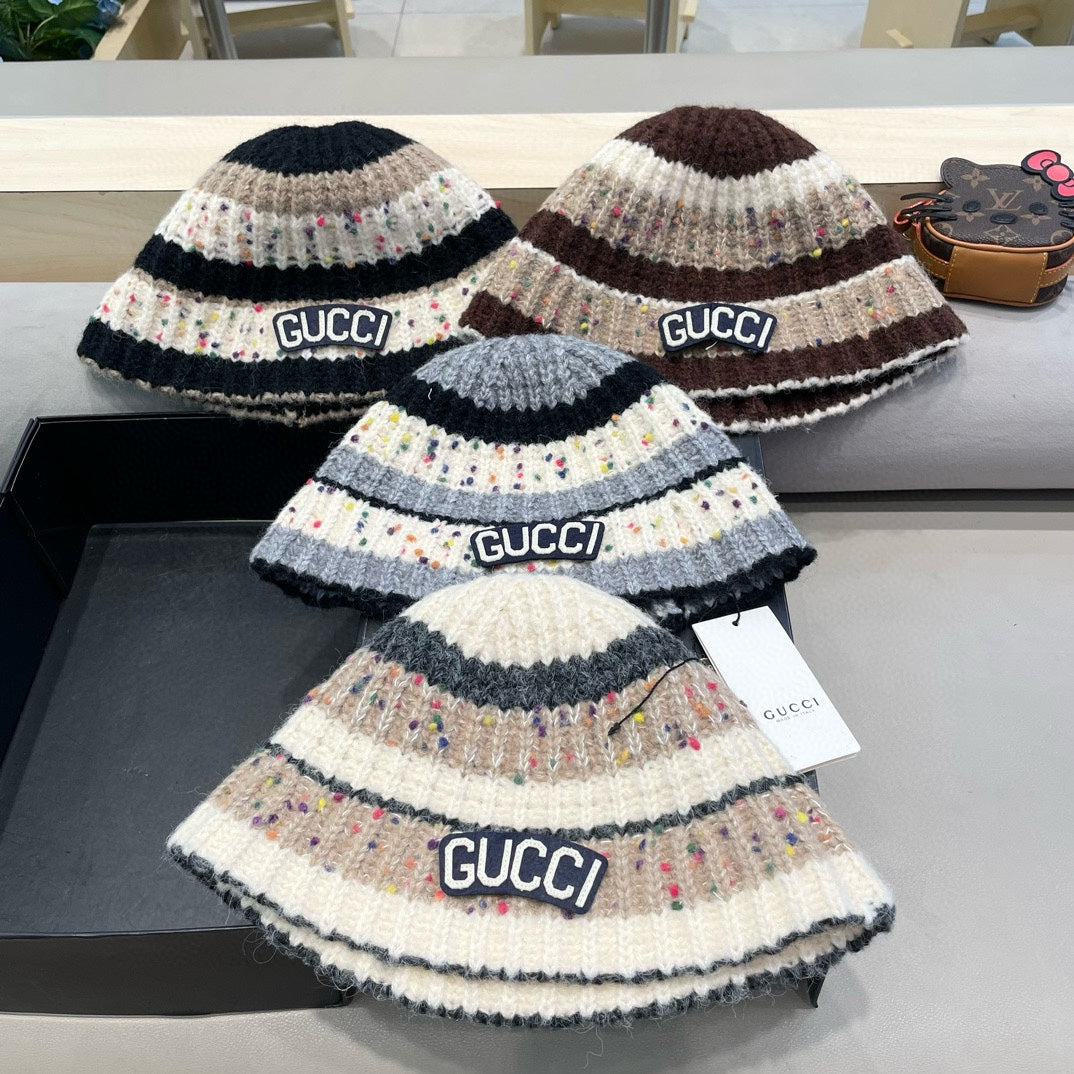 STRIPED KNITTED BUCKET HAT COLORFUL 428101