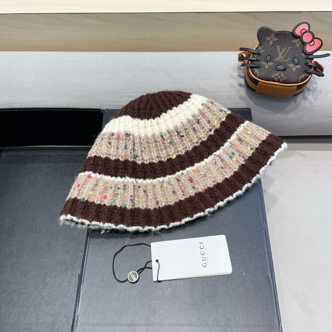 STRIPED KNITTED BUCKET HAT COLORFUL 428102