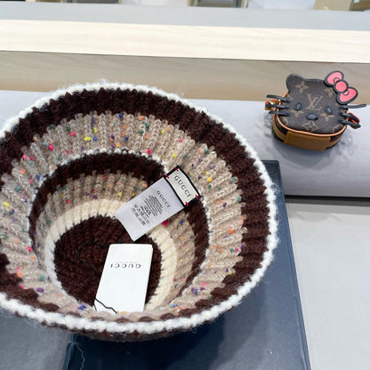 STRIPED KNITTED BUCKET HAT COLORFUL 428102