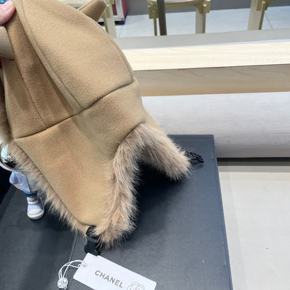 TRAPPER HAT IN DESERT BROWN SUEDE AND LAMB FUR 429974