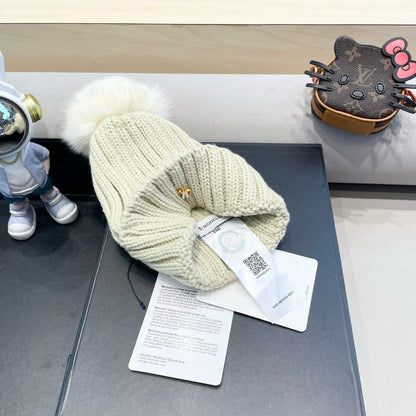 WOOL BEANIE WITH POM POM BEIGE 435048