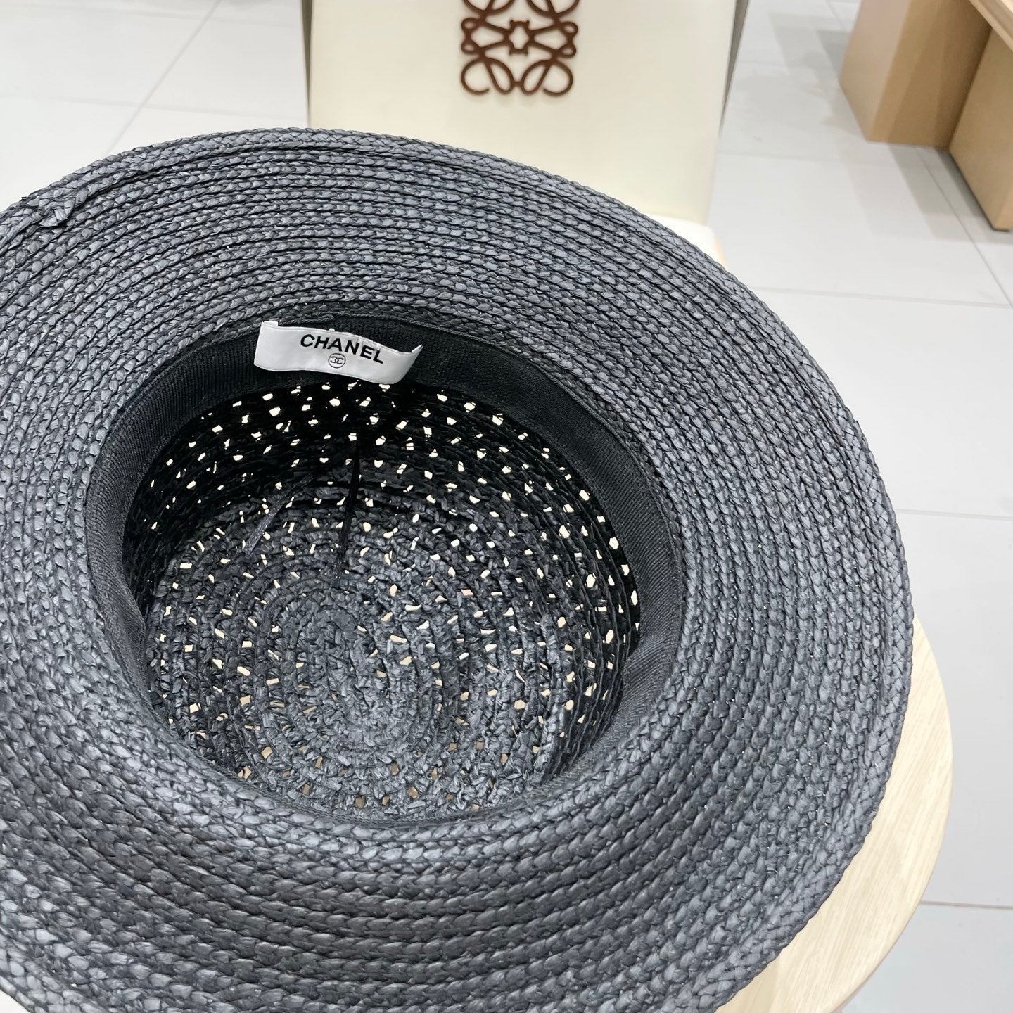 STRAW HAT OPEN WEAVE BLACK 674077