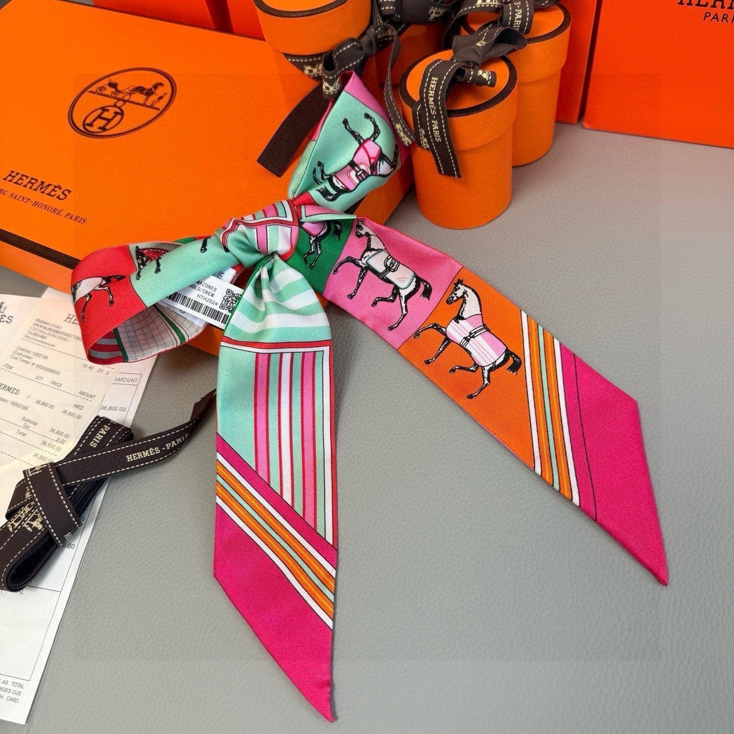 HERMES 25S NECKERCHIEF 86 IN SILK 991551