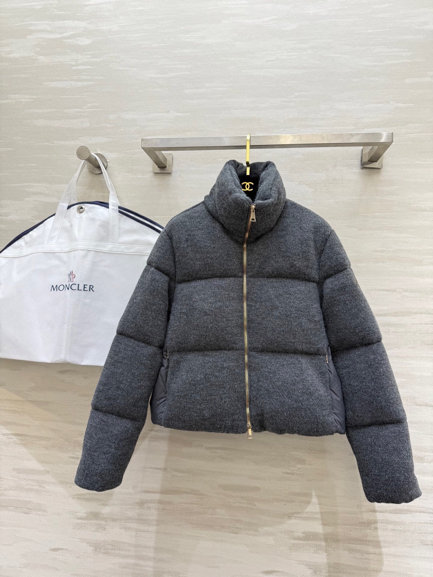 Moncler Style Women’s Short Down Puffer Jacket – Style 167