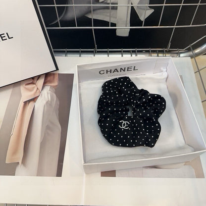 BLACK DOT FABRIC SCRUNCHIE 418926