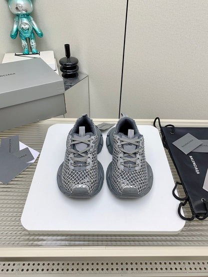 XL FISHNET SNEAKER IN GRAY MESH. POLYURETHANE. POLYESTER WITH RHINESTONES