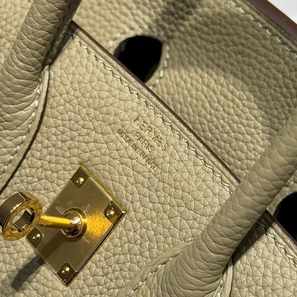 HERMES 25S MEDIUM BIRKIN 25 IN DARK KHAKI CALFSKIN GOLD HARDWARE