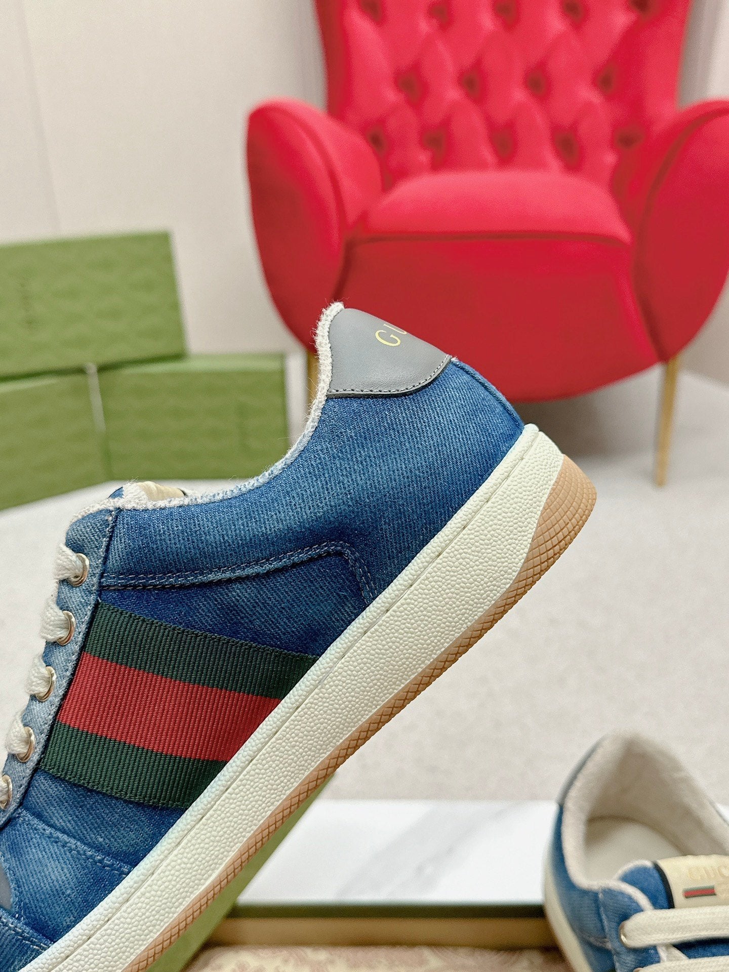 GG WOMEN'S SCREENER TRAINER AEGEAN CALFSKIN