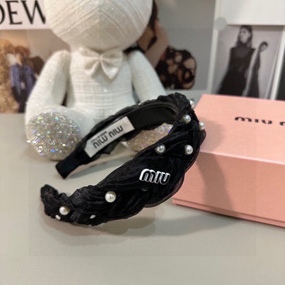 HAIR BAND IN BLACK CHIFFON PEARL-EMBELLISHED 395328