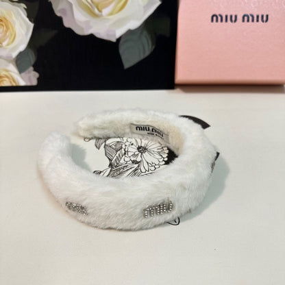 THICK HEADBAND WITH DIAMOND LOGO IN WHITE PLUSH FABRIC 412483