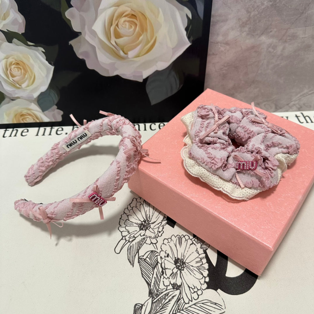 SET HEADBAND AND HAIR TIE IN LIGHT PINK FABRIC ATTACHED BOWS 432848