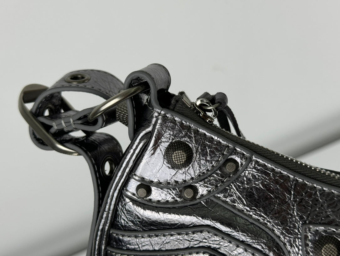 LE CAGOLE SMALL SHOULDER BAG 26 WITH RHINESTONES IN SILVER METALLIC ARENA LAMBSKIN