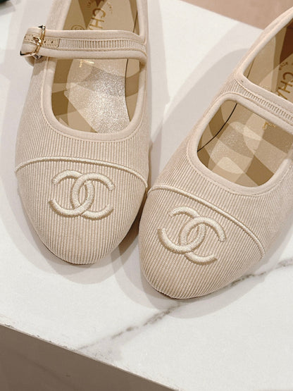 mary jane flat light pink corduroy