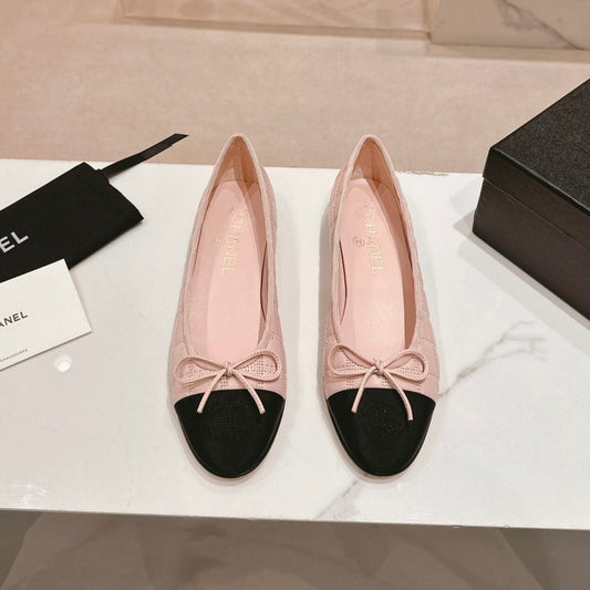 Double C New Ballet Flats Light Pink Black Lambskin