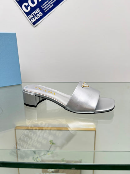 PRA EMBROIDERED SLIDES 40 SILVER CALFSKIN