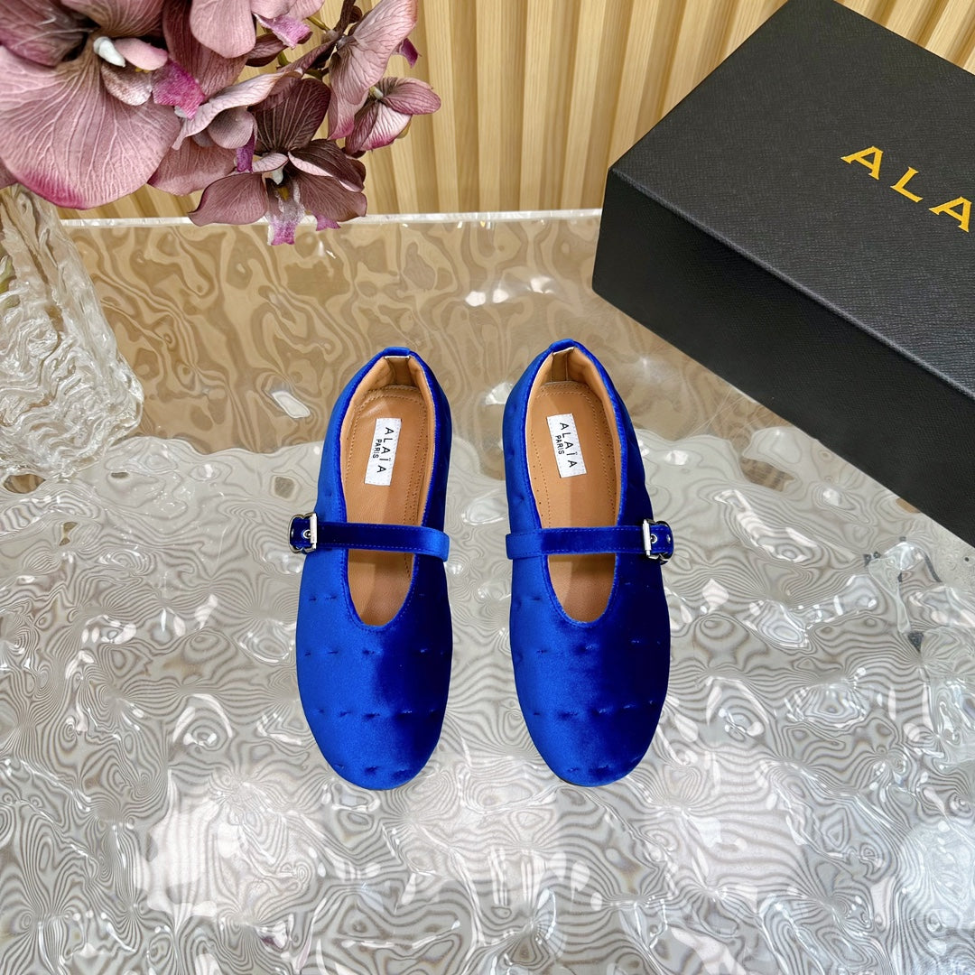 ALAIA BALLET FLATS IN COBALT BLUE VELVET