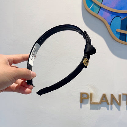 BOW HAIRBAND IN BLACK RE-NYLON 356589